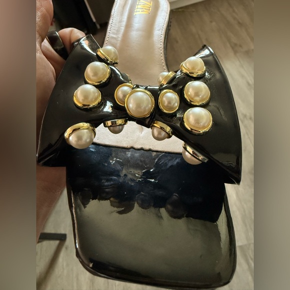 Zara Black Pearl Embellished Women's Sandals - Picture 5 of 5